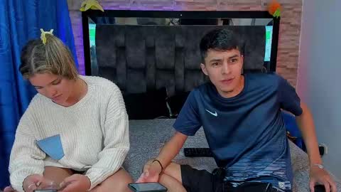 Snapshot of juva_ chatting on 02.16.25 Juan and friends online show from 02.16.25