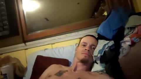 Snapshot of jveillette00p27 chatting on 03.14.26 JimmyJams online show from 03.14.26