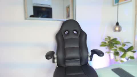 ees 3 online show from 03.04.25