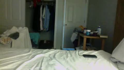 Snapshot of jwill10000 chatting on 02.23.26 J and Sugar snap pea online show from 02.23.26