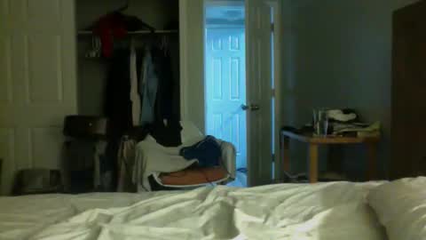 Snapshot of jwill10000 chatting on 03.19.26 J and Sugar snap pea online show from 03.19.26