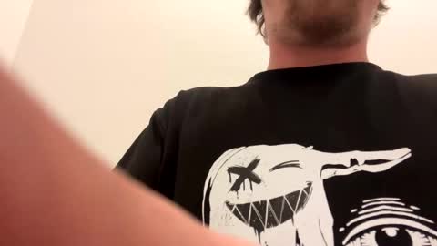 Snapshot of jwowzer69 chatting on 12.25.24 Rock Peaches Last tipper gets surprise online show from 12.25.24