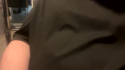 Snapshot of jwowzer69 chatting on 01.01.25 Rock Peaches Last tipper gets surprise online show from 01.01.25