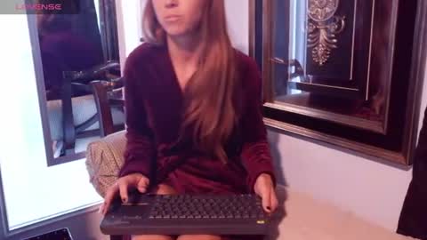 Snapshot of k11089 chatting on 07.11.26 k11089 online show from 07.11.26