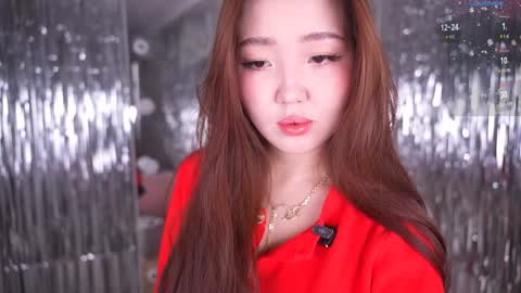 Snapshot of k_kimikooo chatting on 12.03.25 Amely online show from 12.03.25