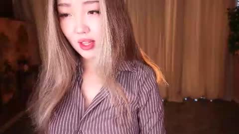 Snapshot of k_kimikooo chatting on 07.04.26 Amely online show from 07.04.26