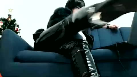 Snapshot of k_queen36 chatting on 12.29.24 k_queen36 online show from 12.29.24