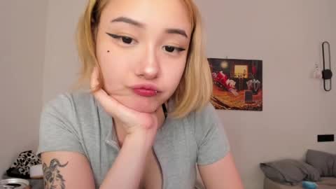 Snapshot of ka00ru_chan chatting on 05.26.26 Kaoru online show from 05.26.26