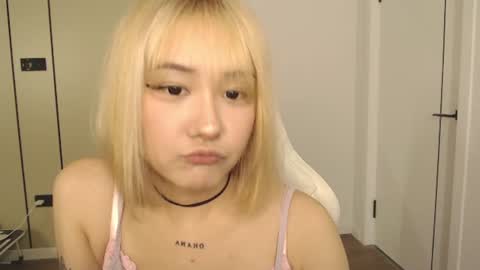 Snapshot of ka00ru_chan chatting on 07.30.26 Kaoru online show from 07.30.26