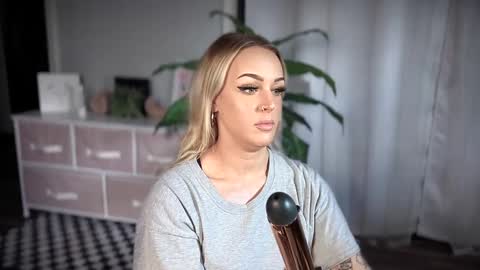 Snapshot of kaaaypaaay1 chatting on 09.25.25 kaaaylapaaayla online show from 09.25.25