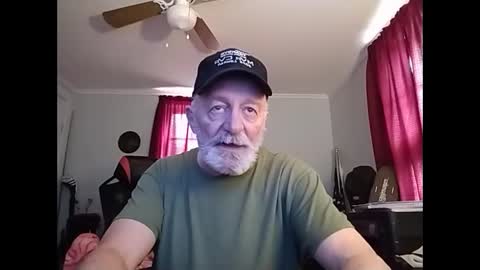 Snapshot of kabriggs136 chatting on 02.27.26 kabriggs136 online show from 02.27.26