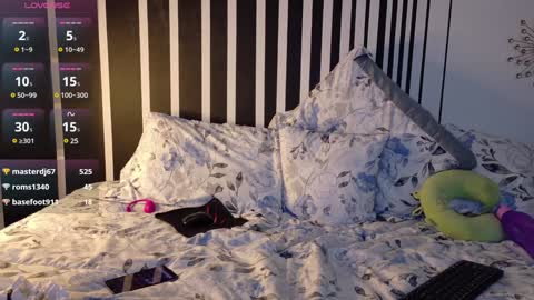 Snapshot of kad_kad chatting on 01.17.25 Kanela online show from 01.17.25