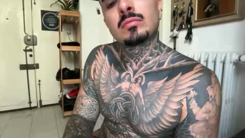 Snapshot of kadmontattoo chatting on 06.06.26 kadmontattoo online show from 06.06.26