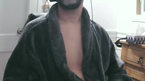 Snapshot of kaduraska chatting on 12.13.24 kaduraska online show from 12.13.24