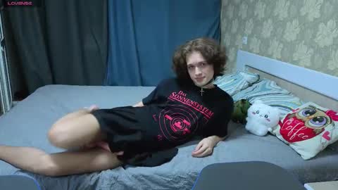 Snapshot of kai_sushi chatting on 03.25.26 Kai online show from 03.25.26