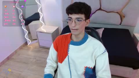 kai_tay1 online show from 04.16.26