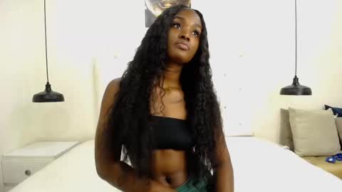 Snapshot of kaiadebayo chatting on 02.21.25 Angie online show from 02.21.25