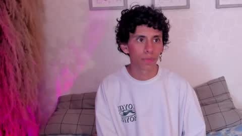 Snapshot of kaiirox chatting on 01.16.26 kai online show from 01.16.26