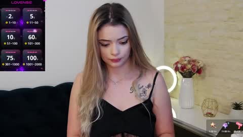 Snapshot of kailyn_moen01 chatting on 12.05.24 Kailyn online show from 12.05.24