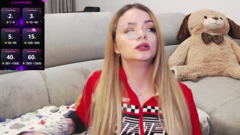 Snapshot of kailyn_moen01 chatting on 01.15.25 Kailyn online show from 01.15.25