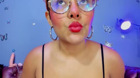 kaira_mosse_ online show from 03.10.26
