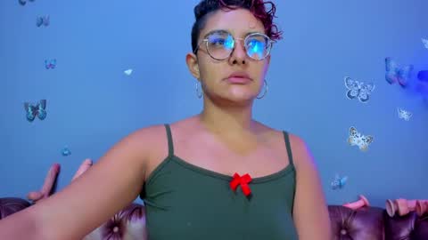kaira_mosse_ online show from 06.05.26