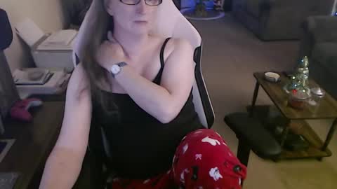 Camprincess331 online show from 11.27.25