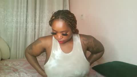 Snapshot of kakey_love chatting on 05.19.26 kakey love online show from 05.19.26