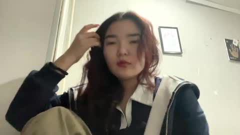 Sakura online show from 04.21.26