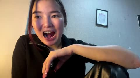 Sakura online show from 05.18.26