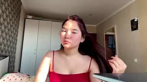 Sakura online show from 06.30.26