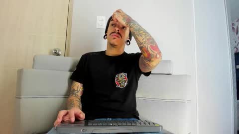 Kale online show from 12.15.25