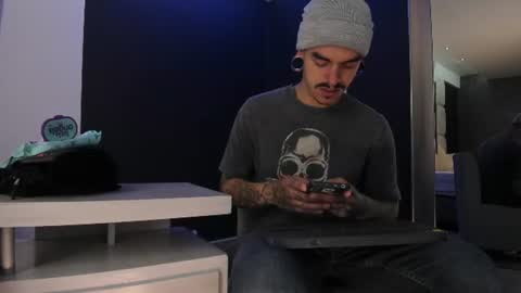 Snapshot of kaletattoos chatting on 06.11.26 Kale online show from 06.11.26