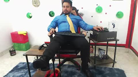 Snapshot of kalethbigdick88 chatting on 05.08.26 Kaleth online show from 05.08.26