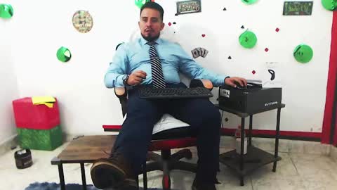 Snapshot of kalethbigdick88 chatting on 05.27.26 Kaleth online show from 05.27.26