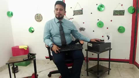 Snapshot of kalethbigdick88 chatting on 05.29.26 Kaleth online show from 05.29.26