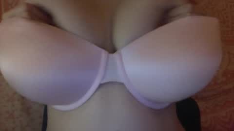 Snapshot of kalieen3 chatting on 12.09.24 kaliyen online show from 12.09.24