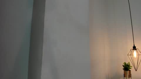 KaliMonroe online show from 12.04.24