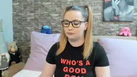 kalindahot online show from 07.04.26
