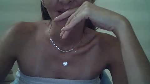 Snapshot of kaline23 chatting on 02.10.26 kaline23 online show from 02.10.26