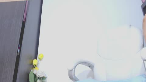 Snapshot of kally_higgins chatting on 05.23.26 Hannah online show from 05.23.26