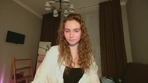 Mellikyy online show from 11.24.25