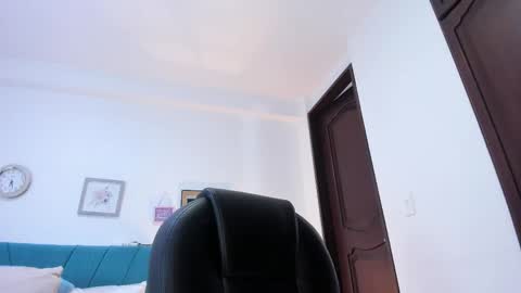 Snapshot of kam_lopez chatting on 06.06.26 Kamilalopez online show from 06.06.26
