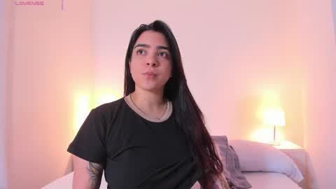 Kamila Betancourt online show from 05.01.26