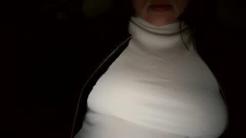 Snapshot of kamillalalove chatting on 03.01.25 KamillaLaLove online show from 03.01.25