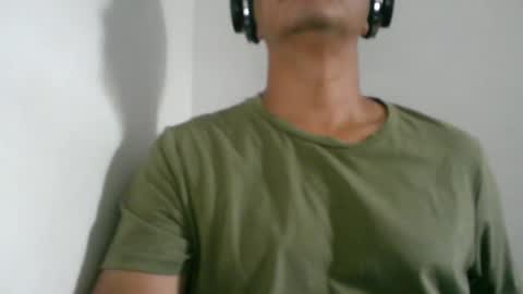 Snapshot of kamilo69_ chatting on 02.04.26 Kamilo online show from 02.04.26