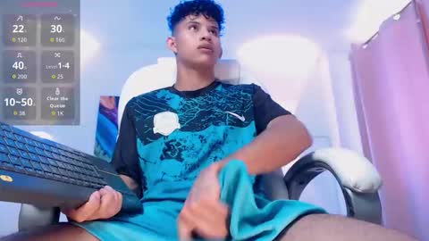 Snapshot of kamisuarezz chatting on 03.06.26 Kami online show from 03.06.26