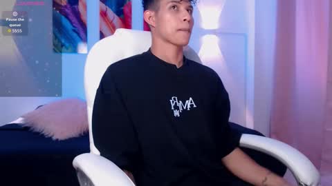 Snapshot of kamisuarezz chatting on 03.17.26 Kami online show from 03.17.26