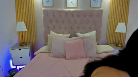 Snapshot of kamy_glam chatting on 05.17.26 KAMY online show from 05.17.26