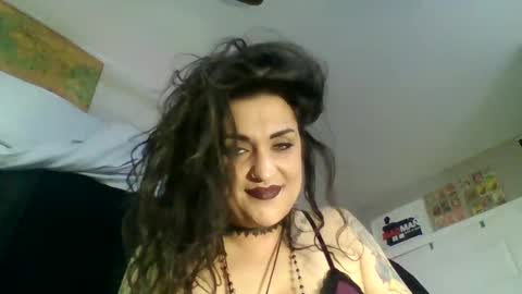 Snapshot of kandirain chatting on 11.04.25 kandirain online show from 11.04.25